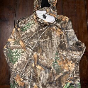 Men's XL 46-48 Realtree Camo Hoodie Pullover with Neck Gaiter, for Hunting/Work